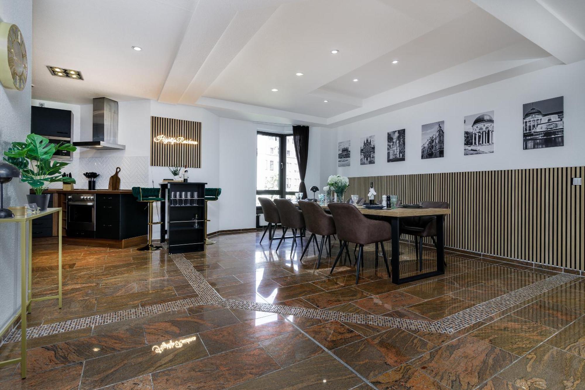 Highlife Apartment One Wiesbaden Wilhelmstrasse Buitenkant foto
